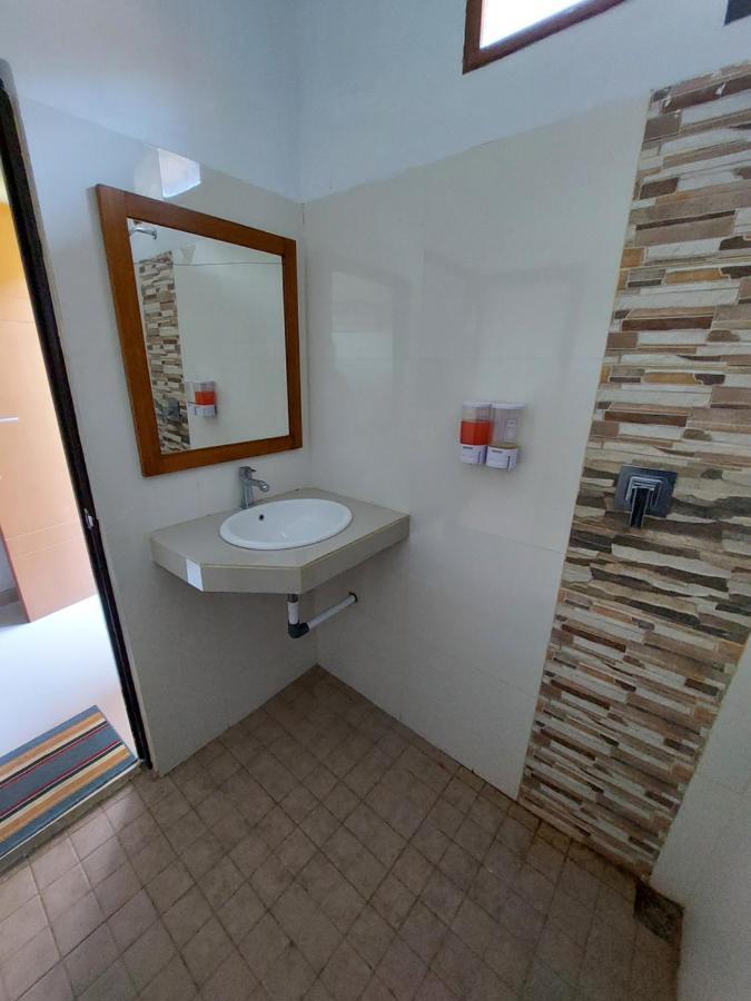 Oasis Hotel Ampana 외부 사진